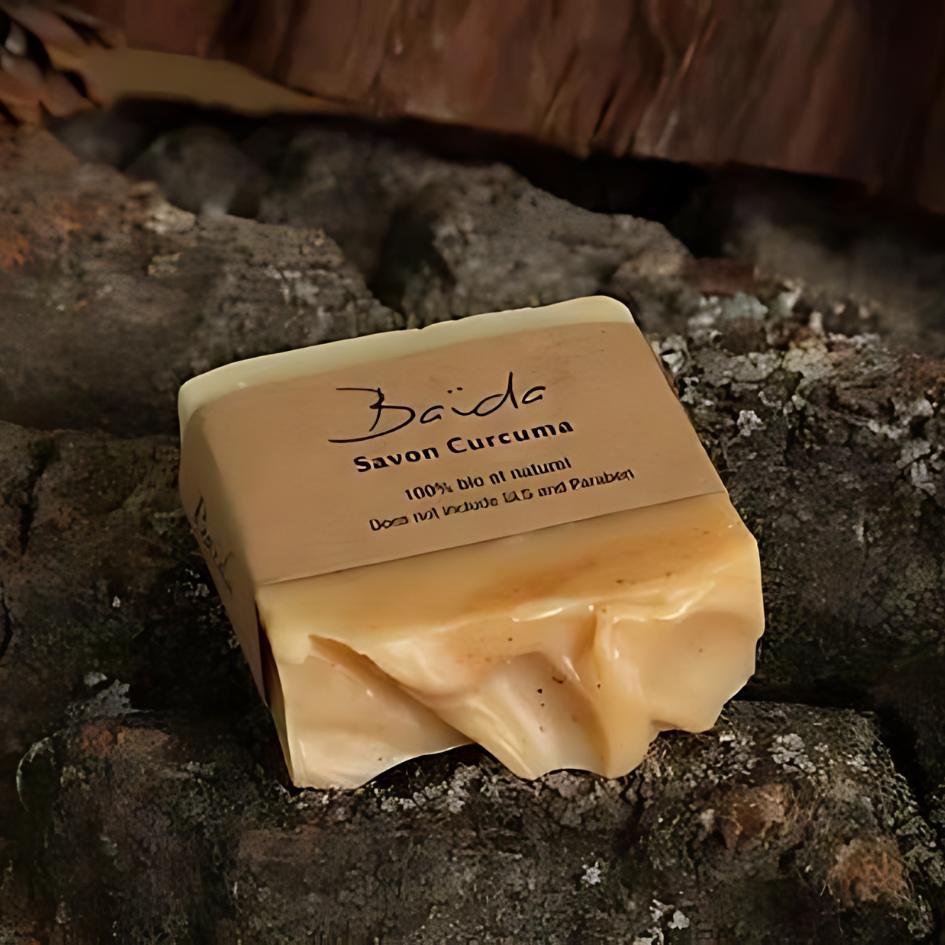 Savon artisanal bio au curcuma - Baïda Skincare, vue produit